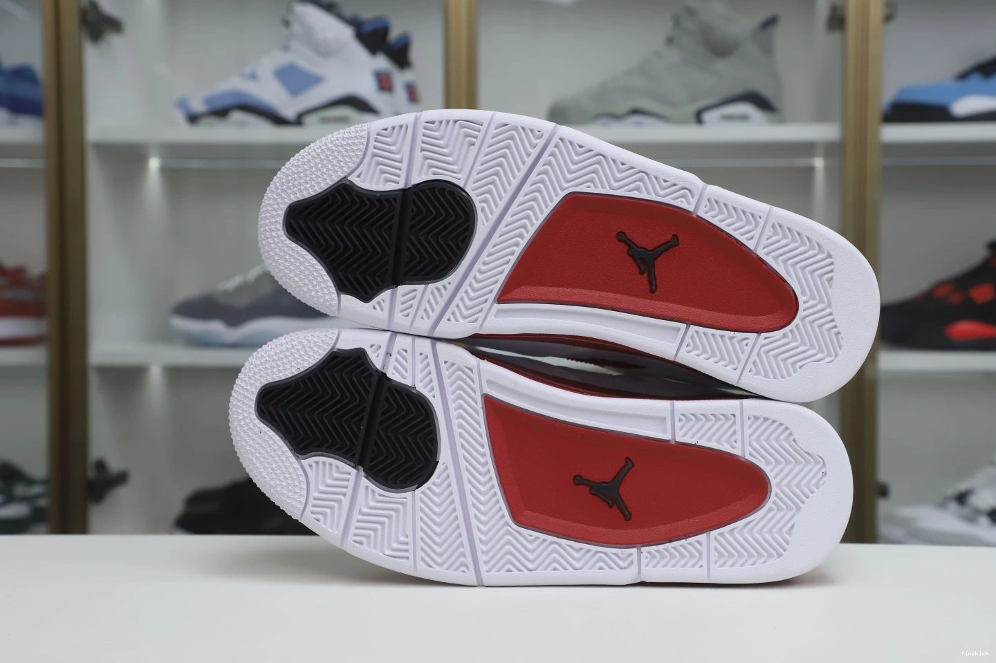 AIR RETRO 89 JORDAN4 ALTERNATE 1011